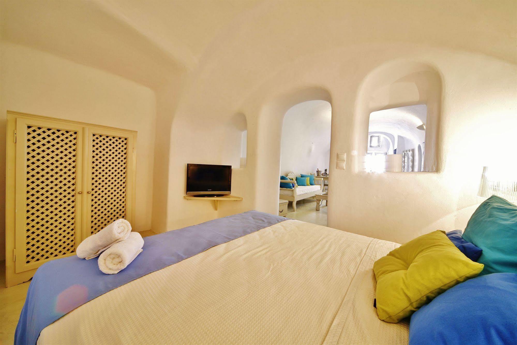 Chroma Suites Ía Eksteriør bilde